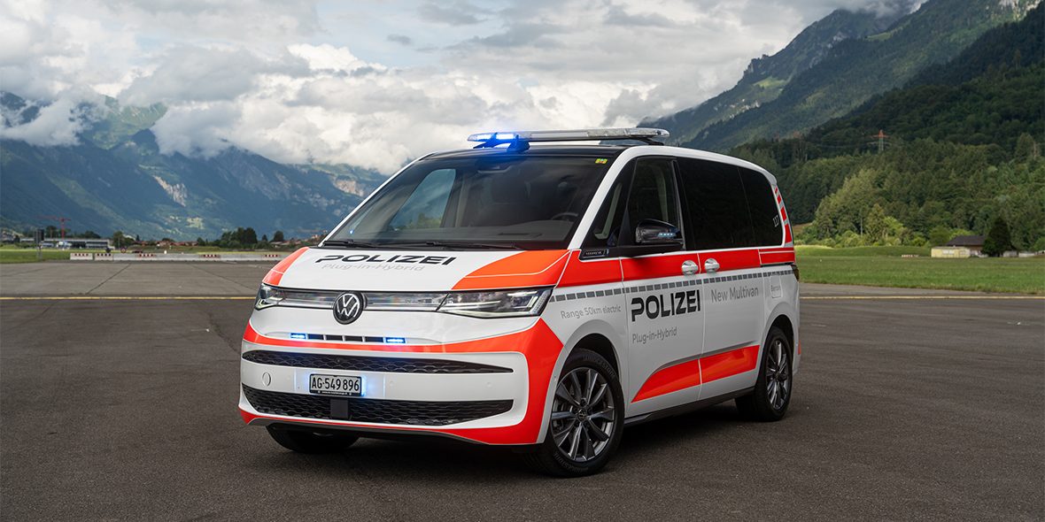 Einsatzfahrzeuge für Polizei, Ambulanz, Feuerwehr