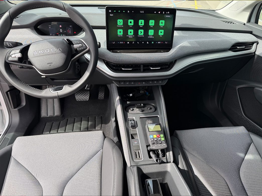 Patrouillenfahrzeug Audi Q6 e-tron quattro